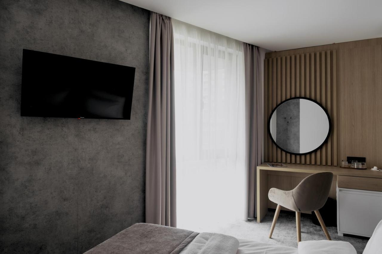 Boutique Macchiato Rooms โนวีซาด ภายนอก รูปภาพ