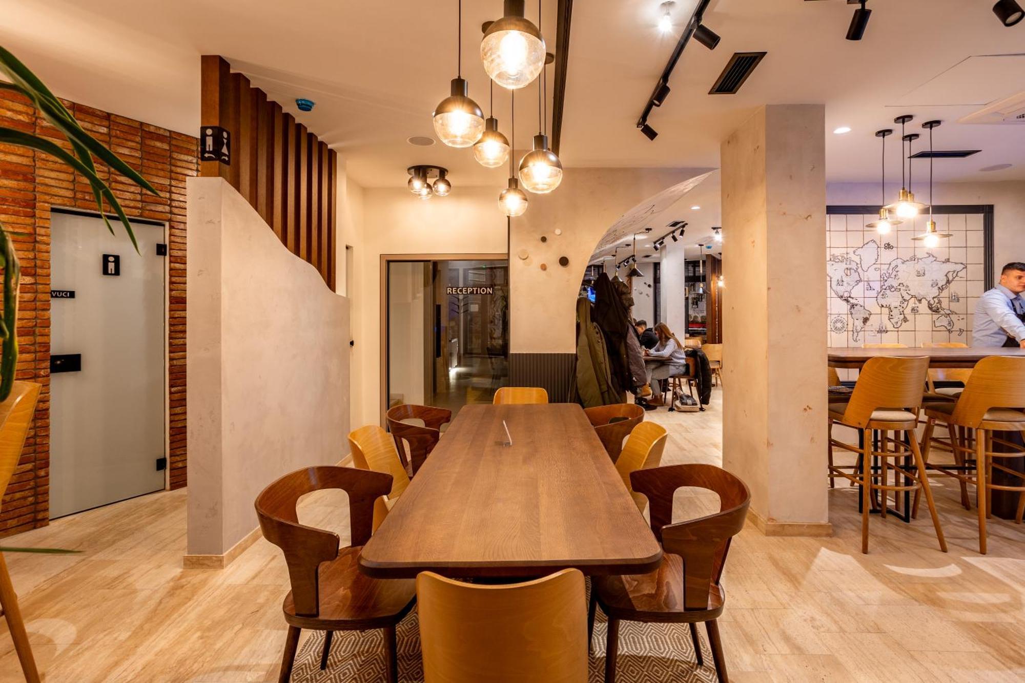 Boutique Macchiato Rooms โนวีซาด ภายนอก รูปภาพ